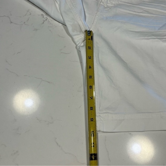 JEN 7 by 7 For All Mankind White Bermuda Shorts 8 - Picture 4 of 15